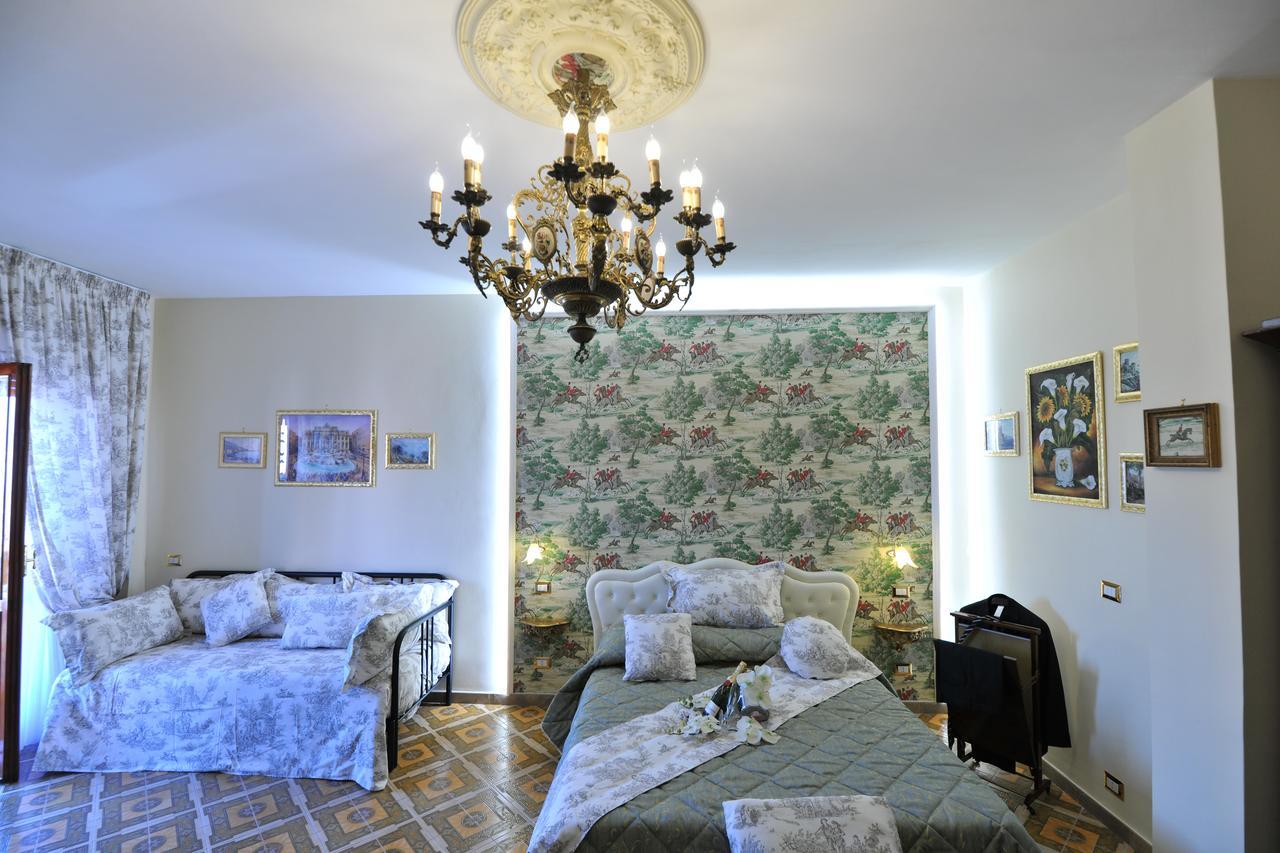 B&B Le Cycas Castellammare di Stabia Exterior foto