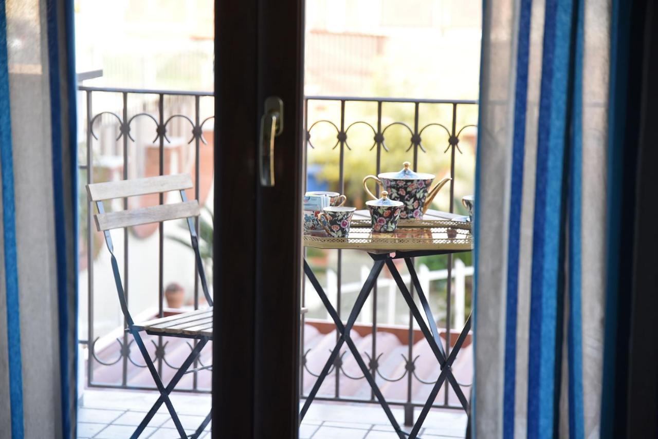 B&B Le Cycas Castellammare di Stabia Exterior foto