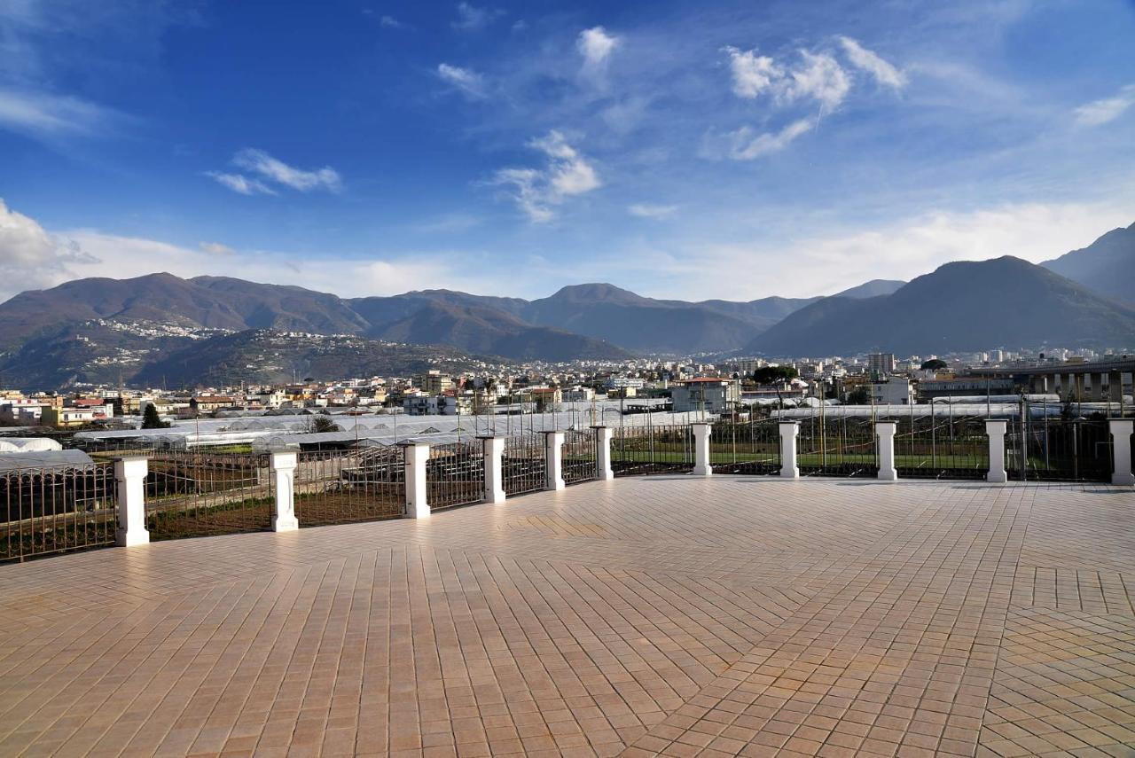 B&B Le Cycas Castellammare di Stabia Exterior foto